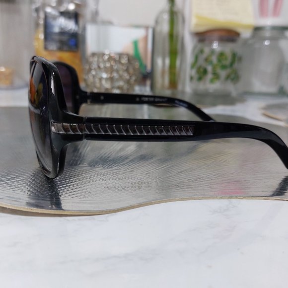 Polarized Foster Grant Sunglasses OP0822 Summer Shades - Picture 7 of 10